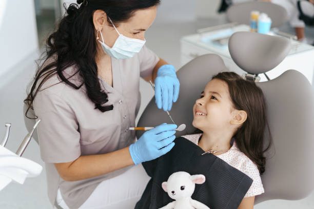 Best Broken or Chipped Tooth Repair in Robstown, TX